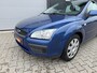 Ford Focus 1.6-16V / Dealer onderhouden / Trekhaak / Airco.