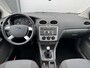 Ford Focus 1.6-16V / Dealer onderhouden / Trekhaak / Airco.