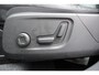 Volvo XC40 T5 Plug-in hybrid Plus Dark | Power Seats | Adaptieve LED Koplampen | Bochtverlichting | Volvo Guard Alarm | Lederen Bekleding | BLIS | Keyless | Harman/Kardon | Elektrische Achterklep | Draadloze Telefoonlader | Adaptieve Cruise Control | Pilot Assist | Stoelverwarming | Stuurverwarming | Park Assist Voor & Achter | Achteruitrijcamera | 19" Lichtmetalen Velgen