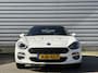 Fiat 124 Spider 1.4 MultiAir Lusso Automaat | Supersprint uitlaat | Zwarte LMV | Navigatie