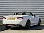 Fiat 124 Spider 1.4 MultiAir Lusso Automaat | Supersprint uitlaat | Zwarte LMV | Navigatie