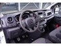 Renault Trafic 2.0 dCi 120 pk L2H1 Airco, LED Koplampen Laadruimte Pakket, PDC achter, 3-Zits