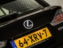 Lexus CT 200h Luxury Sport Automaat (NAVIGATIE, CLIMATE, CAMERA, STOELVERWARMING, ALCANTARA SPORTSTOELEN, XENON, KEYLESS, PARKEERSENSOREN, NIEUWE APK, NIEUWSTAAT)