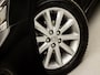 Lexus CT 200h Luxury Sport Automaat (NAVIGATIE, CLIMATE, CAMERA, STOELVERWARMING, ALCANTARA SPORTSTOELEN, XENON, KEYLESS, PARKEERSENSOREN, NIEUWE APK, NIEUWSTAAT)