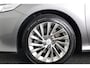 Toyota Camry 2.5 Hybrid Executive | Luxe lederen bekleding | Stoel /- en Stuurverwarming | Navigatie |