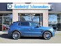 Lynk & Co 01 1.5 261PK! 6.6Kwh LADEN! 360-CAMERA PANO/SCHUIF INFINITY DAB NAVI CARPLAY CAMERA STOELVERWARMING ELEK.ACHTERKLEP 20"LMV