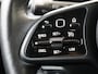 Mercedes-Benz GLB 180 Business Line 7p. / Parkeercamera / Stoelverwarming / Trekhaak / Privacy Glass / 7 Persoons