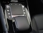 Mercedes-Benz GLB 180 Business Line 7p. / Parkeercamera / Stoelverwarming / Trekhaak / Privacy Glass / 7 Persoons