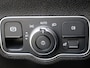 Mercedes-Benz GLB 180 Business Line 7p. / Parkeercamera / Stoelverwarming / Trekhaak / Privacy Glass / 7 Persoons