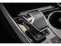 Volkswagen Touareg R 3.0 TSI 462pk eHybrid 4MOTION | Panoramadak | Luchtvering | Stoelventilatie | Achteruitrijcamera | 22'' LMV