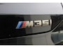 BMW X2 M35i High Executive Edition 306PK / 225kW, 19" LMV, full LED verlichting, privacy glas, vol lederen bekleding, Harman & Kardon geluidssysteem, zwart schaal sportstoelen, panoramadak, verlengbare zitting, stoelverwarming, stuurverwarming, digital cockpit, navigatie, professional elektrische lendesteun, 3-spaaks M-sportstuur, parkeersensoren voor en achter (pdc), achteruitrijcamera (rear view), elektrische achterklep, meerkleurige sfeerverlichting