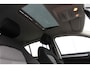Skoda Superb 1.8 TSI Ambition Business Line AUTOMAAT/Schuif-kantel dak/Navigatie/Climate control/Parkeersensoren rondom/Cruise control/Trekhaak/Bluetooth/Radio-CD speler/17'' Lichtmetalen velgen/Multifunctioneel stuurwiel/Elektrische ramen/Elektrisch inklapbare spiege