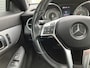 Mercedes-Benz SLK 200 AUT. | navigatie | panoramadak | leder interieur | stoel - nekverwarming | parkeersensoren | 80.000 KM