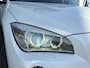 BMW X1 BWJ 2013 xDrive18d 143 PK High Executive AUTOMAAT / NAVI / CLIMA / CRUISE / BLUETOOTH / LEDER / LMV / PDC