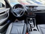 BMW X1 BWJ 2013 xDrive18d 143 PK High Executive AUTOMAAT / NAVI / CLIMA / CRUISE / BLUETOOTH / LEDER / LMV / PDC