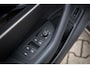Volkswagen Passat Variant 1.5 eTSI Elegance Business Massagestoelen, Adap. cruise, Sfeerverlichting, Schakelflippers, Stuurverwarming