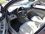 Toyota Avensis Wagon 2.4 VVTi Executive Business AUTOMAAT NAVIGATIE CRUISECONTROL.....