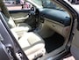 Toyota Avensis Wagon 2.4 VVTi Executive Business AUTOMAAT NAVIGATIE CRUISECONTROL.....