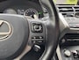Lexus NX 300h AWD Luxury Line | Groot Scherm, Adaptive cruise control, Leer, Stoelverwarming, Parkeersensoren, Elektrische achterklep, 18 inch