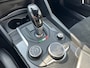 Alfa Romeo Giulia 2.9 V6 Quadrifoglio | 560Pk | LM Velgen 19" | Navigatie | Achteruitrijcamera | Cruise Control | Bi-Xenon Koplampen | Carbon Pakket! |