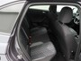 Volkswagen Taigo 1.0 TSi 110 Pk Automaat R-Line | Adaptive Cruise |  Trekhaak | Stoelverwarming | Camera | LED | Digitale Cockpit | Airco |  Sensoren | Privacy Glass | 17 Inch | 14.039 Km!!