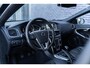 Volvo V40 Cross Country T3 Nordic+ | Navi | Stoelverwarming | Voorruit Verwarming | High Performance Audio | Park Assist | Climate Control | Volvo On Call | Standkachel