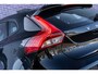 Volvo V40 Cross Country T3 Nordic+ | Navi | Stoelverwarming | Voorruit Verwarming | High Performance Audio | Park Assist | Climate Control | Volvo On Call | Standkachel