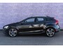 Volvo V40 Cross Country T3 Nordic+ | Navi | Stoelverwarming | Voorruit Verwarming | High Performance Audio | Park Assist | Climate Control | Volvo On Call | Standkachel