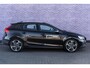 Volvo V40 Cross Country T3 Nordic+ | Navi | Stoelverwarming | Voorruit Verwarming | High Performance Audio | Park Assist | Climate Control | Volvo On Call | Standkachel