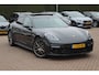 Porsche Panamera 2.9 4S / 64.456 km! / Panoramadak / Camera / 21'' / Sportuitlaat / Sportdesign / Sportchrono / Luchtvering / Bose / DAB / Leder / Navigatie / Stoelverwarming 4x