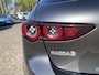 Mazda 3 2.0 e-SkyActiv-G M Hybrid 122 Comfort met Bose | Trekhaak, Parkeersensoren V+A, 360° Camera, Privacy Glass, Climate & Cruise Control, zeer luxe!