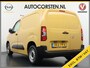 Opel Combo 1.5CDTI EURO 6 7 Stuks op voorraad! 3-Pers. ECC Cruise Control Bluetooth Elektr.ramen Elektr.spiegels+Verwarmd Centr.Vergr+ab. L1H1 Edition Schuifdeur Betonplex vloer Lat om Lat betimmering Allesdragers  3 zit