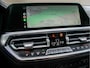 BMW 3-Serie 320i | M-sport | Maxton Design | Carplay | Leder | Navi | Trekhaak | Climate | DAB | M-stuur | M sportremmen | Shadowline | Dravit-grijs Metallic