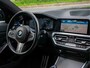 BMW 3-Serie 320i | M-sport | Maxton Design | Carplay | Leder | Navi | Trekhaak | Climate | DAB | M-stuur | M sportremmen | Shadowline | Dravit-grijs Metallic