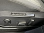 Volkswagen Golf 1.0 eTSI Life Business | LED | Stoel verwarming | Elektrische stoel |