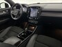Volvo XC40 1.5 Twin Engine R-Design 262PK Pano Trekhaak LED Harman/Kardon Virtual Clima Cruise Camera Carplay PDC Navi 20"LMV