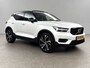 Volvo XC40 1.5 Twin Engine R-Design 262PK Pano Trekhaak LED Harman/Kardon Virtual Clima Cruise Camera Carplay PDC Navi 20"LMV