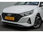 Hyundai i20 1.2 MPI Comfort Camera/ Carplay/ Navigatie Apps/ Dab/ Cruise control/ Lmv/ Armsteun/ Blindspot