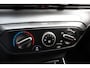 Hyundai i20 1.2 MPI Comfort Camera/ Carplay/ Navigatie Apps/ Dab/ Cruise control/ Lmv/ Armsteun/ Blindspot
