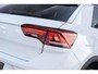 Volkswagen T-Roc 1.0 TSI R-Line | Automatische airco| Adaptieve Cruise Control | Achteruitrijcamera | Navigatie | Apple-CarPlay/Android Auto | Stoelverwarming | Alcantara bekleding | Massagestoel bestuurder | LM velgen