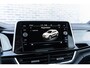 Volkswagen T-Roc 1.0 TSI R-Line | Automatische airco| Adaptieve Cruise Control | Achteruitrijcamera | Navigatie | Apple-CarPlay/Android Auto | Stoelverwarming | Alcantara bekleding | Massagestoel bestuurder | LM velgen
