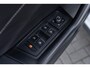 Volkswagen T-Roc 1.0 TSI R-Line | Automatische airco| Adaptieve Cruise Control | Achteruitrijcamera | Navigatie | Apple-CarPlay/Android Auto | Stoelverwarming | Alcantara bekleding | Massagestoel bestuurder | LM velgen