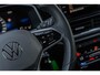 Volkswagen T-Roc 1.0 TSI R-Line | Automatische airco| Adaptieve Cruise Control | Achteruitrijcamera | Navigatie | Apple-CarPlay/Android Auto | Stoelverwarming | Alcantara bekleding | Massagestoel bestuurder | LM velgen