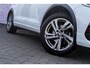 Volkswagen T-Roc 1.0 TSI R-Line | Automatische airco| Adaptieve Cruise Control | Achteruitrijcamera | Navigatie | Apple-CarPlay/Android Auto | Stoelverwarming | Alcantara bekleding | Massagestoel bestuurder | LM velgen