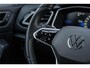 Volkswagen T-Roc 1.0 TSI R-Line | Automatische airco| Adaptieve Cruise Control | Achteruitrijcamera | Navigatie | Apple-CarPlay/Android Auto | Stoelverwarming | Alcantara bekleding | Massagestoel bestuurder | LM velgen