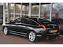 Citroën C6 3.0 HdiF V6 Exclusive Nette C6 3 zeer veel opties onderhoudshistorie aanwezig met oa Head up display leren bekleding elekt verstelbare stoelen pdc xenon schuif kanteldak.