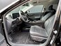 Kia EV6 Plus Advanced Business Pack 77.4 kWh Apple Carplay | Navi | Adaptieve Cruise Controle | BTW Auto | Vegan Lederen Bekleding | Stoel & stuurverwarming | Elektrisch bedienbare voorstoelen met geheugenfunctie | Fabrieksgarantie t/m 4-1-2031