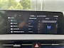 Kia EV6 Plus Advanced Business Pack 77.4 kWh Apple Carplay | Navi | Adaptieve Cruise Controle | BTW Auto | Vegan Lederen Bekleding | Stoel & stuurverwarming | Elektrisch bedienbare voorstoelen met geheugenfunctie | Fabrieksgarantie t/m 4-1-2031