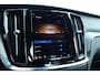 Volvo S60 T8 Recharge AWD Ultimate Dark | Schuif\kanteldak | Bowers & Wilkins | 360-Camera |