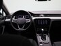 Volkswagen Passat Variant 1.5 TSI Business 150 PK | Automaat | Navigatie | Adaptieve Cruise Control | Lane Assist | Climatronic | Achteruitrijcamera| Parkeersensoren voor- en achter | Trekhaak |